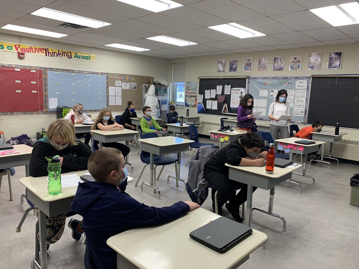 PalmerRapids_PS's tweet photo. Maximizing community partner opportunities. Grade 5/6 writing narratives for an intended audience. Sharing our work and hearing the stories from Boundless School all through a Google Hangout. #PRPSRocks #sharedwritingactivity #sharedfeedback #communitypartners #BoundlessSchool https://t.co/ZzHmjtr4Rn