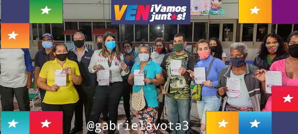MariaAl38306469's tweet photo. Buenos días #FelizJueves  😊
👉 #LeerDesbloquea
👉🏻👉🏻👉🏻 #PetareVotaPorGabrielaCh  💪
      ❤️❤️❤️#MirandaCircuito3 ❤️❤️❤️
                      👉👏@gabrielavota3  👏👈
@jousebiod @Missgleidy2 @AliasMalula @2227Ana @NatachaFuente10 https://t.co/wS8T0XjaN7