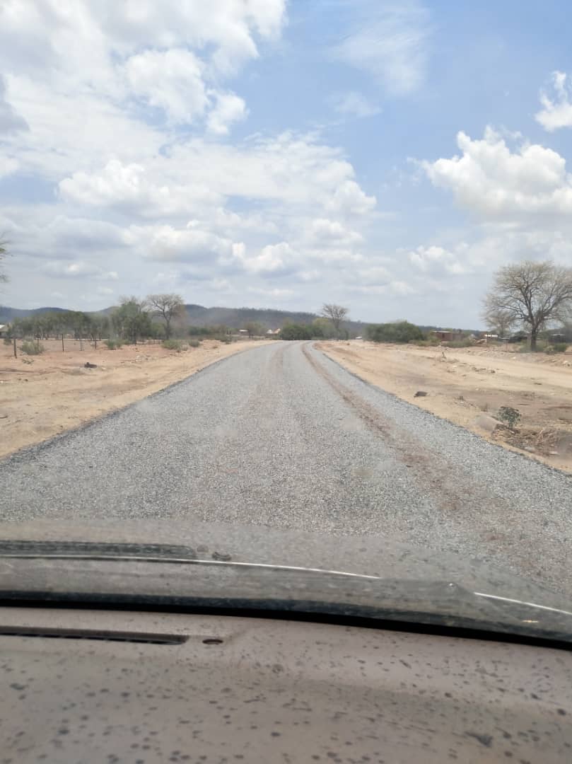 SustiGlobal z pleased to advise that; Zim Zhongxin Coking Co (ZZCC) in Hwange is finalizing tarring of a 4,5km part of Nekabanda Road. This is fulfillment of CSR pledges ZZCC made to Diki Villagers, during an ESIA. <a href="/nickmangwana/">Nick Mangwana</a> <a href="/InfoMinZW/">Ministry of Information, Publicity & Broadcasting</a> <a href="/XHNews/">China Xinhua News</a> <a href="/HeraldZimbabwe/">The Herald Zimbabwe</a> <a href="/guardiannews/">Guardian news</a>