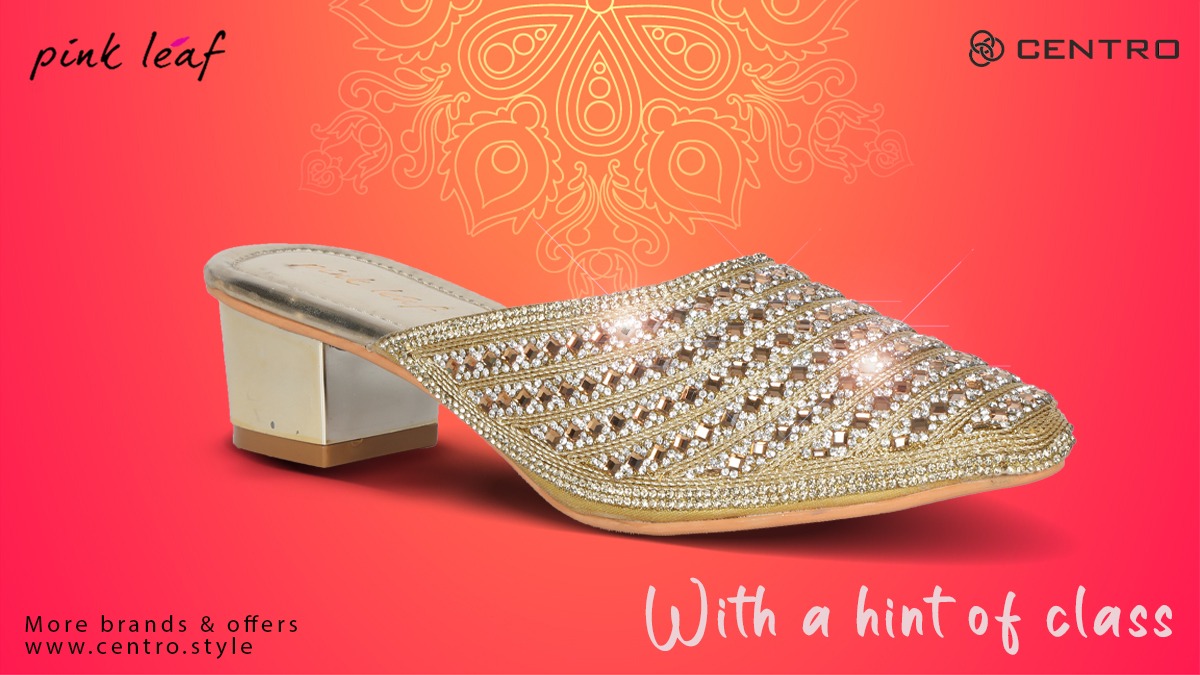 Look classy in this beautifully designed pair!

You can now shop online on centro.style

#centro #pinkleaf #footwear #traditionalfootwear #ethnicfootwear