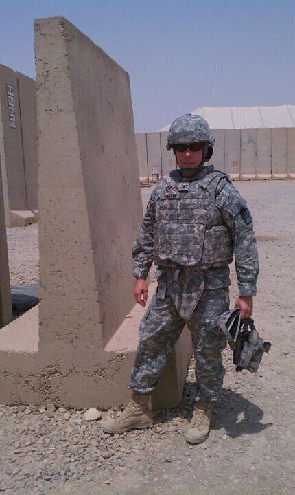 Veterans day was yesterday, and I must honor my greatest hero. He spent the greater part of his adult life serving our country. Not only this, but he served those that were considered enemies. He taught me something about medicine from his Iraq tours I will not forget (thread):