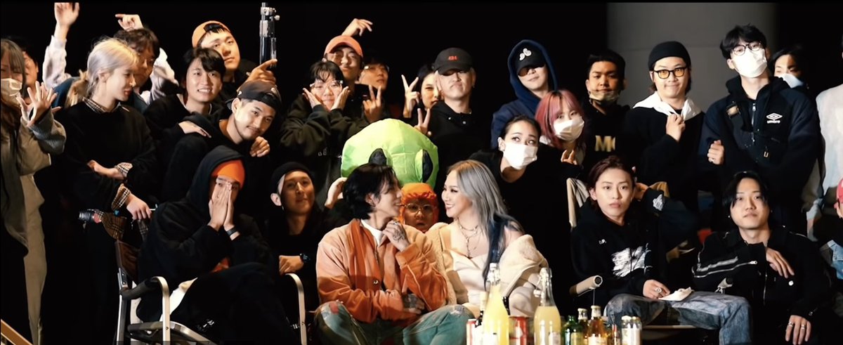 msWennI's tweet photo. Holding hand all the way..🦋🦋🦋 

#chaerinnie #chaerinlee #CL
#dprian 

🍒🔗 https://t.co/WMf65oKOPb