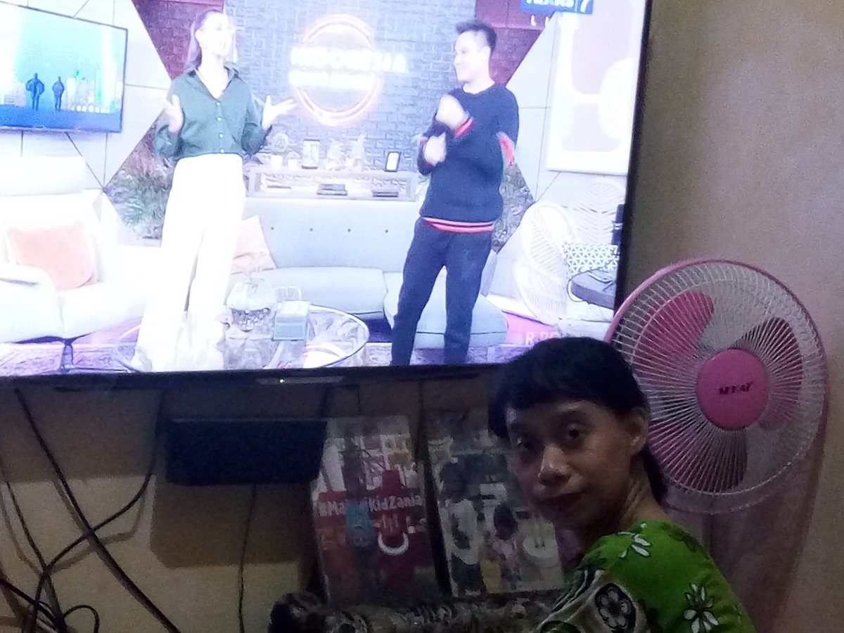 SarichanAri's tweet photo. @TRANS7 Kalau misal nya ayah aku masih ada.Terima kasih telah memberiku begitu banyak cinta dan perhatian dan menjadi ayah terbaik untuk anak - anak nya. selamat Hari Ayah... Alfatihah ...
@TRANS7
#Indonesiagiveaway51 https://t.co/XzGWpVIjNy