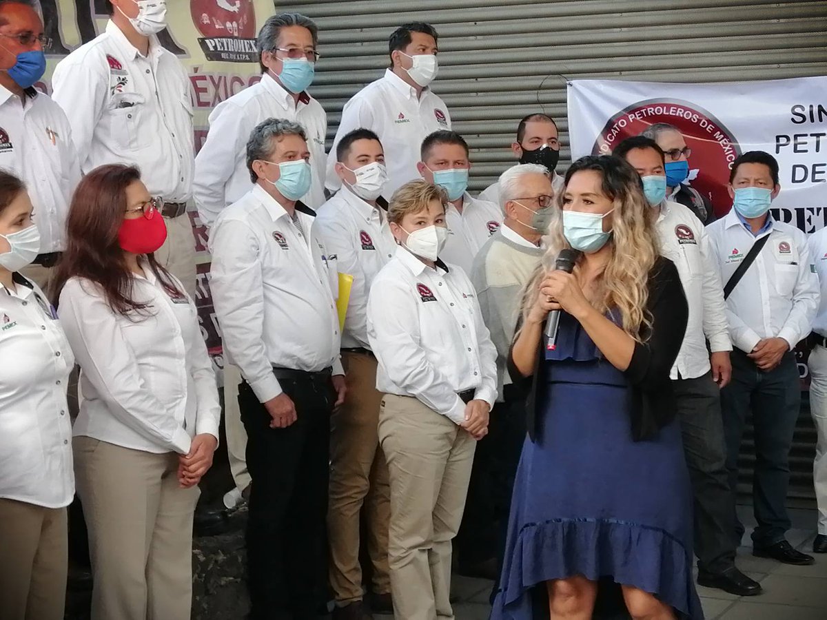 araceli_ocampo_'s tweet photo. El día de hoy he acompañado ante @STPS_mx a trabajadores del nuevo sindicato @PETROMEXoficial. Seguimos firmes para respaldar a gremios democráticos, libres e independientes. En esta #4T estamos haciendo historia con los nuevos derechos laborales. https://t.co/RRBFR0xE9b