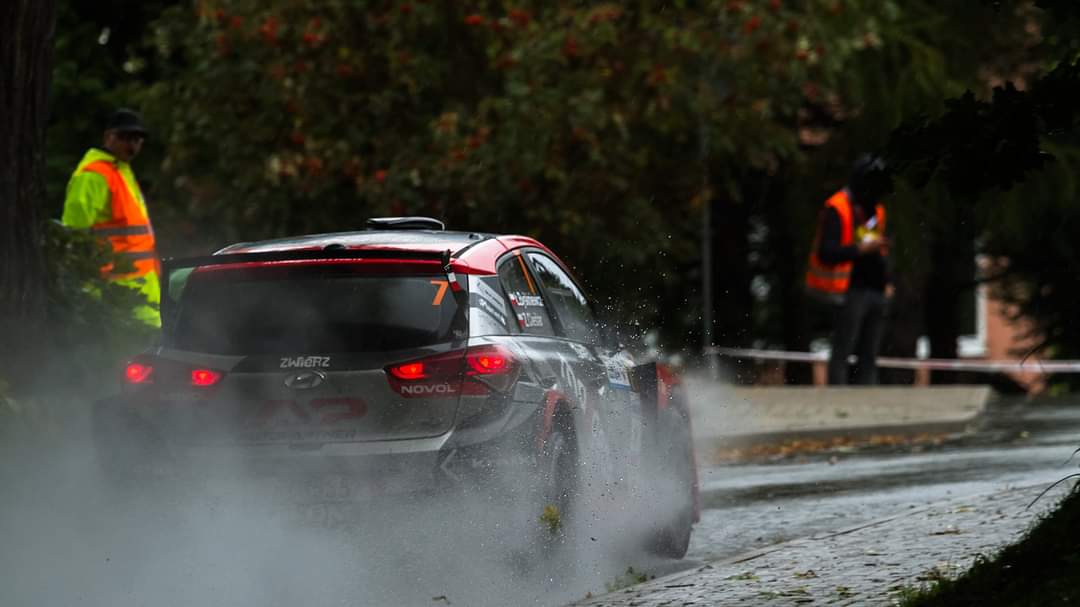 imagesport's tweet photo. @tvnturbo_turbo @maxgear https://t.co/kkCXNW6SXc