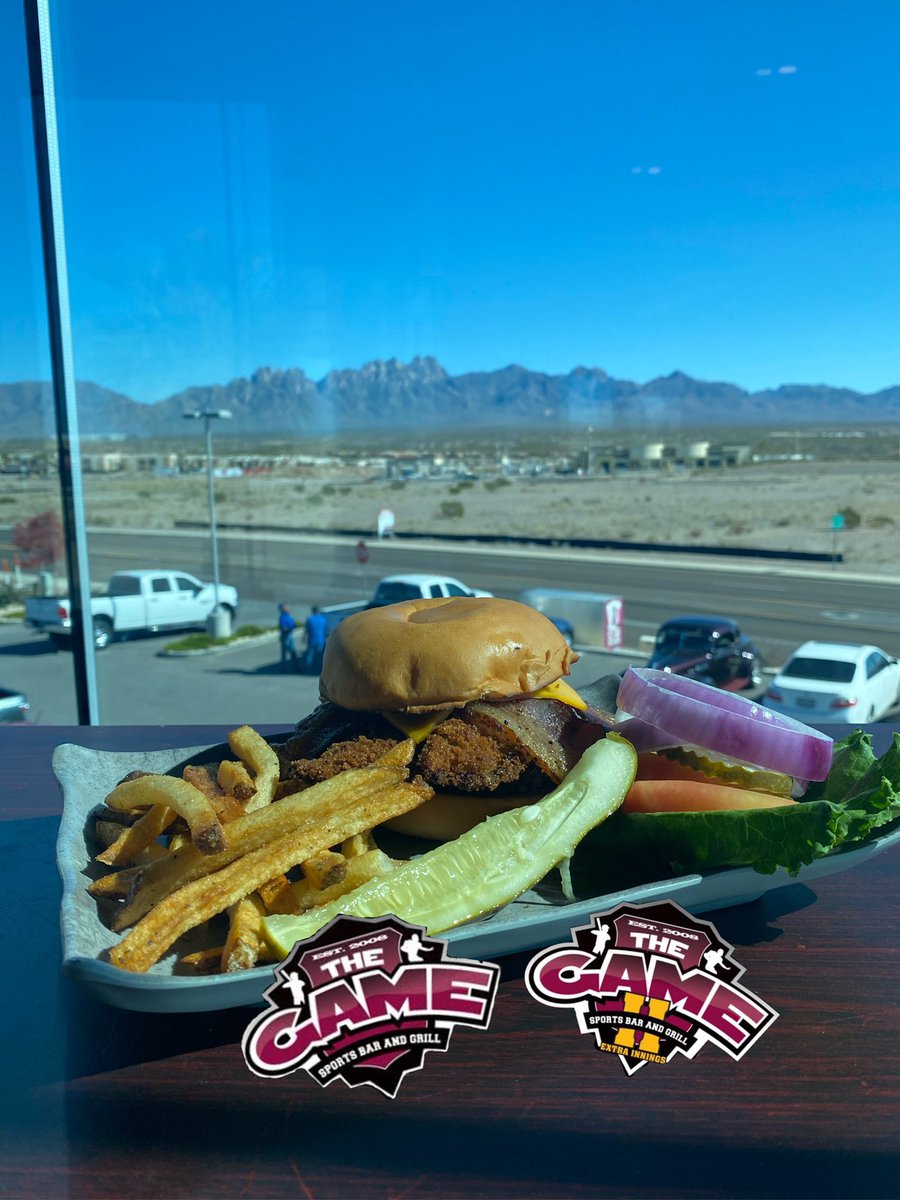 Corked Bat Burgers are just $10.00 today! 🤤🍔
#thegamesportsbarandgrill #sportsbar #patiolife #summerdrinks #lascruces #575 #letusserve #loyaltolocals #corkedbat #pecanencrusted