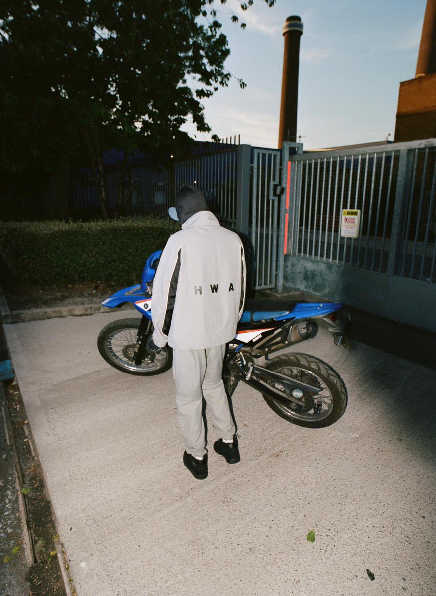 gauchoworld's tweet photo. The Croydon MC has only begun to make a difference; paying tribute to his roots, showing his rare talent and the urgency of British Youth culture emerging onto the international rap stage - @officialsl https://t.co/dZVrisdspH