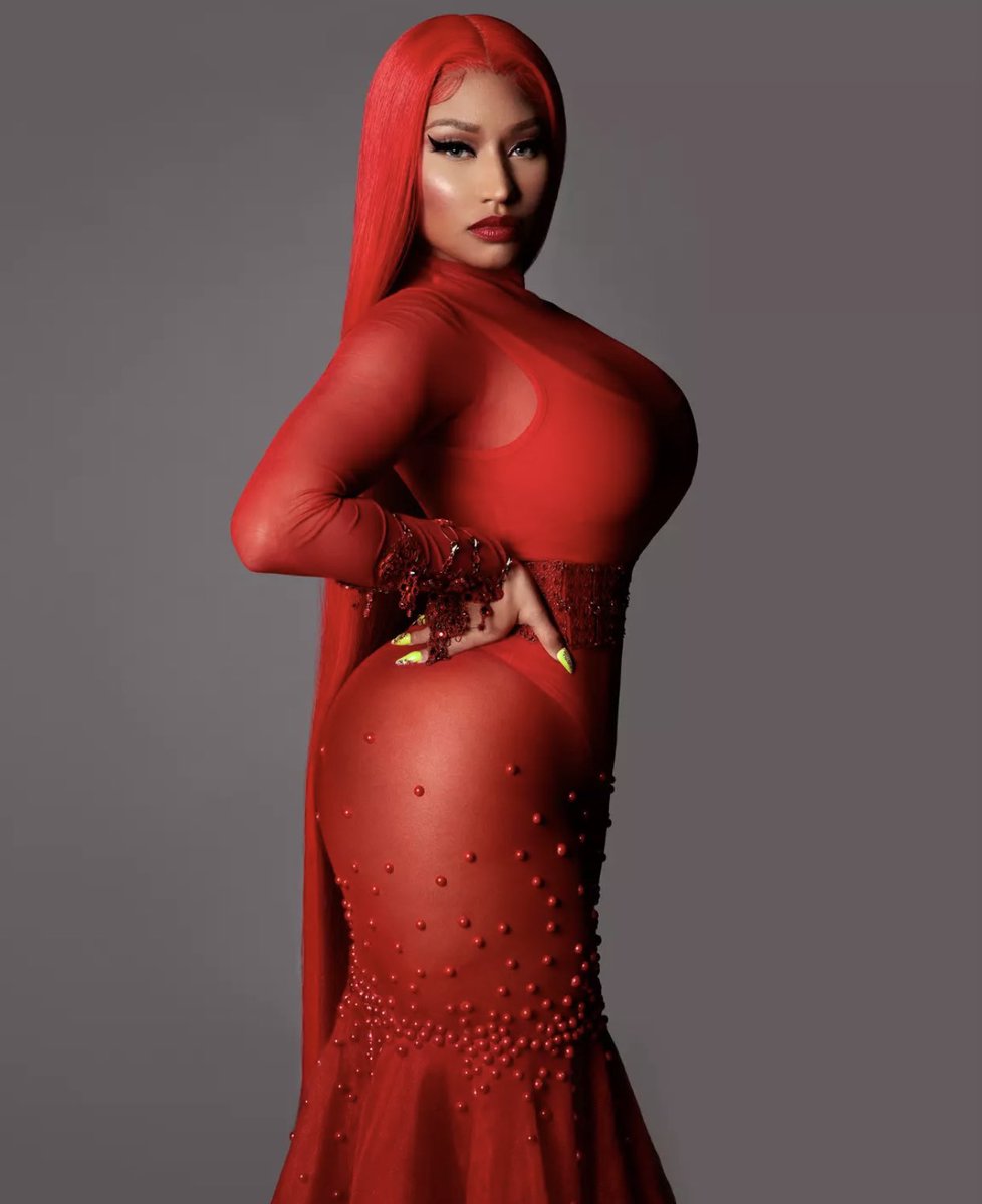Heyo_Kiki's tweet photo. I’m voting for Nicki Minaj for Favorite Female Artist - Rap/Hip-Hop at the #AMAs https://t.co/VTtdm5ZU9e