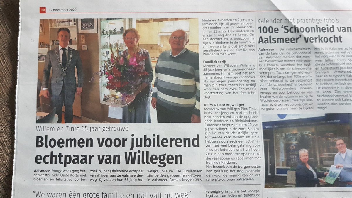 Ronald_ACH's tweet photo. @Nieuwe_Meerbode Gefeliciteerd voor het bruidspaar, maar toch bijzonder dat de naam Van Willegen 2x goed wordt geschreven en 3 x fout in één artikel. 🤔 https://t.co/CiPxj6NLn7