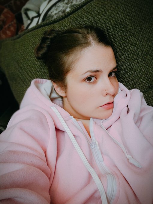 Pretty ready to just look like this all winter unless you pay me otherwise ✌️ https://t.co/DuVzPoHeD