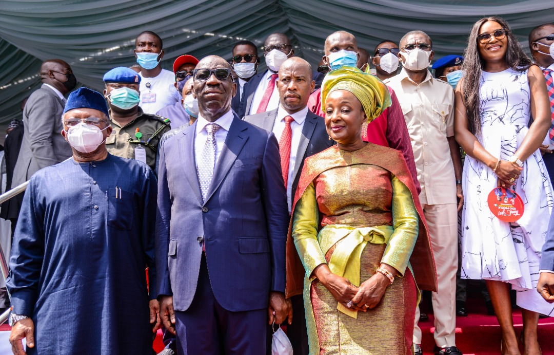 EriyoShegz's tweet photo. @GovernorObaseki, @HonPhilipShaibu sworn-in for second term, as gov commits to deepening reforms, diversifying state’s economy for progress

… says victory at poll has restored faith in democracy

… emphasises ‘unity template’ to drive inclusive growth https://t.co/NIvvPOzGWl