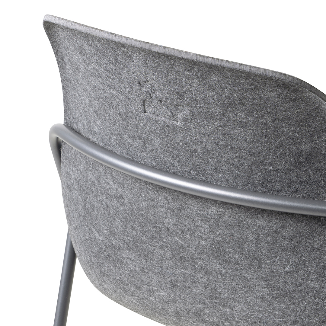 Look what just came in! Two new, amazing pieces for The Regular Collection:  the second line of Plastic Whale by Vepa.

We are proud to present: The Felt Fine and The Felt High – great additions for any office space. Made from recycled PET bottles. 

@VepaDrentea <a href="/Vepaoffice/">Vepa the furniture factory</a>