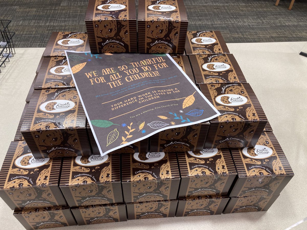 WCCS_NHES's tweet photo. Thanks to First Church of God for the cookies for every NHES staff member!!! https://t.co/JBmzcS3jWa