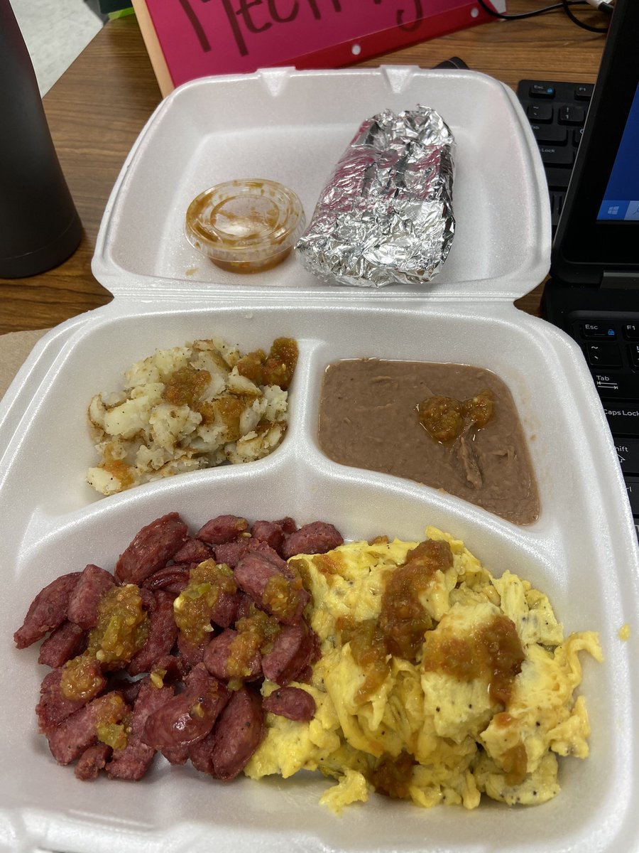 MrsEscosClass's tweet photo. When your IC says “I’m buying y’all breakfast this morning!” You get excited for tacos. Then she shows up with a buffet! 😍#ShePacksOurParachutes #BestICEver @RRodriguez_Math @ETWrennMS https://t.co/XVPGADKXPA
