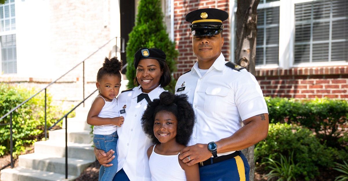 AAFMAA's tweet photo. To better help you determine the best way to ensure your legacy, here’s a basic breakdown of the differences between a will and a trust, including what’s covered by each: https://t.co/XtGabpo9VG

#YOURFinancialFuture #ProtectYourLegacy #AAFMAA #MilitaryMoneyMatters https://t.co/4IxshN7CAt