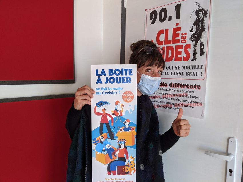 LaBoiteaJouer's tweet photo. // INTERVIEW // 

RDV ce soir à 18h30 sur la Clé des Ondes (90.2) pour en découvrir un peu plus sur notre initiative "Restons connecté-e-s" !

Rediffusions demain matin à 6h20, 7h20 et 8h20.

Ecouter en ligne : https://t.co/D71jkFnR8A https://t.co/BKEmA3njNi