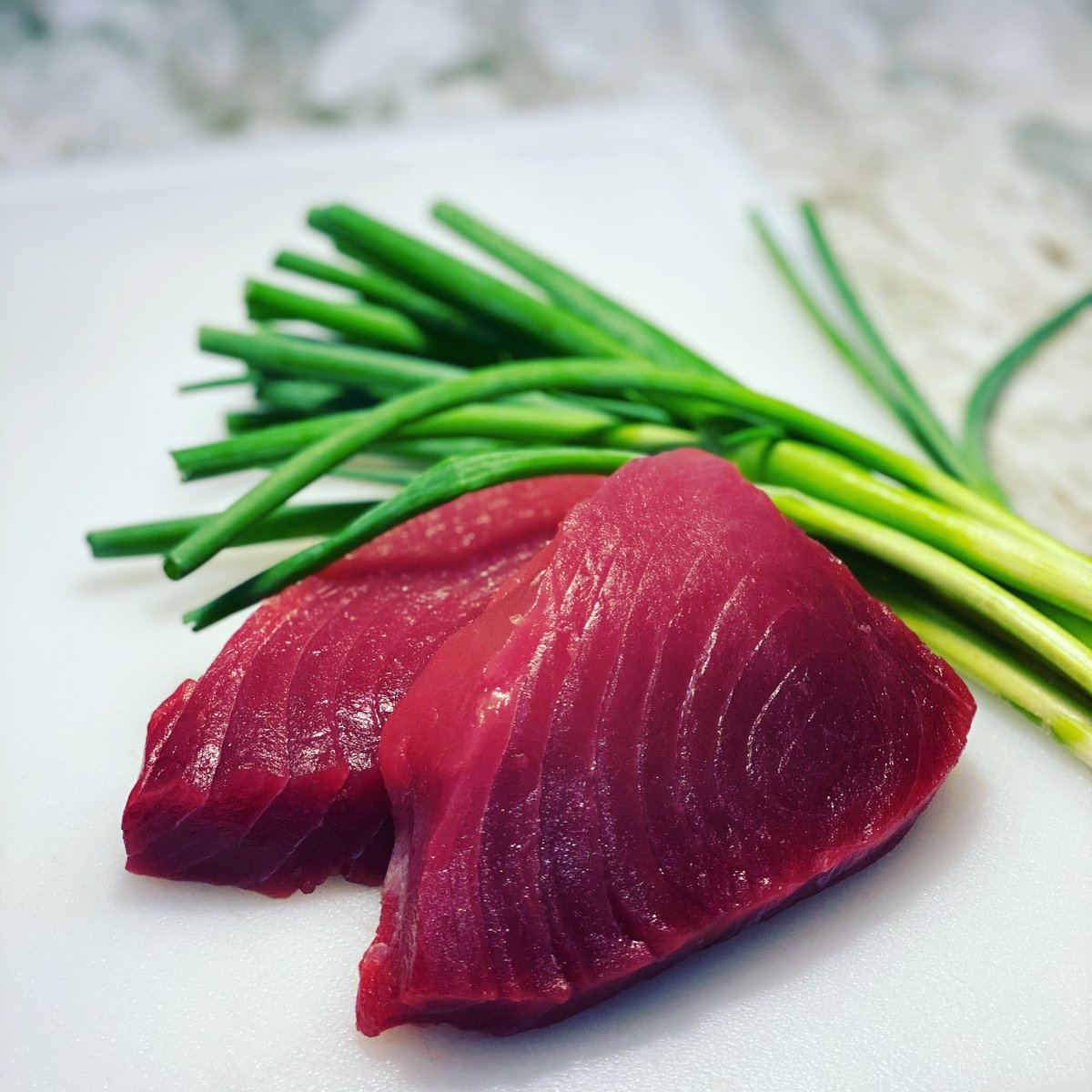 GulftoTable's tweet photo. Ahi Tuna, from hook to dock to door.  Fresh seafood shipped to your home.  Makes a great corporate gift.  So delicious. https://t.co/sr14s3w5J7