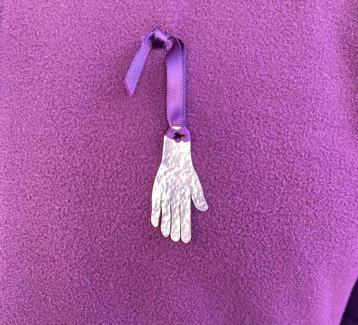 poppysfunerals's tweet photo. We're so proud that Aaron and Neil have been nominated for the #handmedalproject, for their incredible work caring for people who have died and their families with immense humanity, warmth and kindness. Hugely well deserved. #deathcare #modernfunerals https://t.co/LyTzP9r9rb
