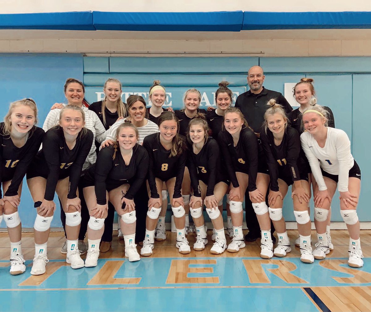 be_charger_vb's tweet photo. Hey guys...remember that one time we got conference champ...for the THIRD TIME IN A ROW?! #tbt #threepeat #chargervb #hoorah https://t.co/1S3oRYHm6k
