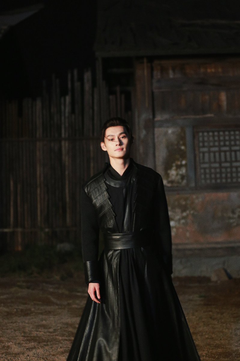 dramapotatoe's tweet photo. #WangZhuocheng bids farewell to #LegendofTwoSistersIntheChaos as drama officially wraps its run 

#浮世双娇传 https://t.co/Hwyajst0uH