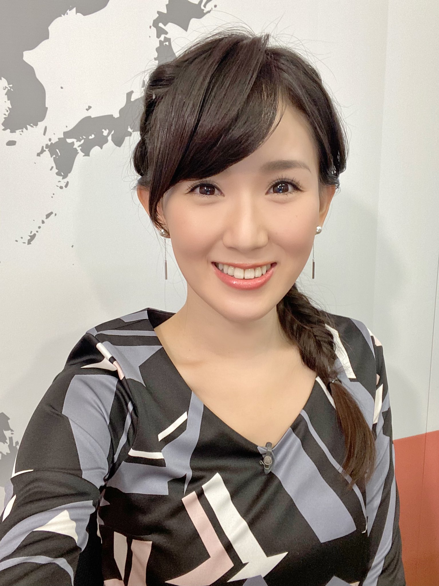谷中麻里衣  Anchoring new episodes this week 🥰 Watch Newsline In  Depth on NHK World, broadcast internationally in most countries around the  world 💕 Link below (content changes daily) 🌸 https://t.co/FGHg5l7lIr