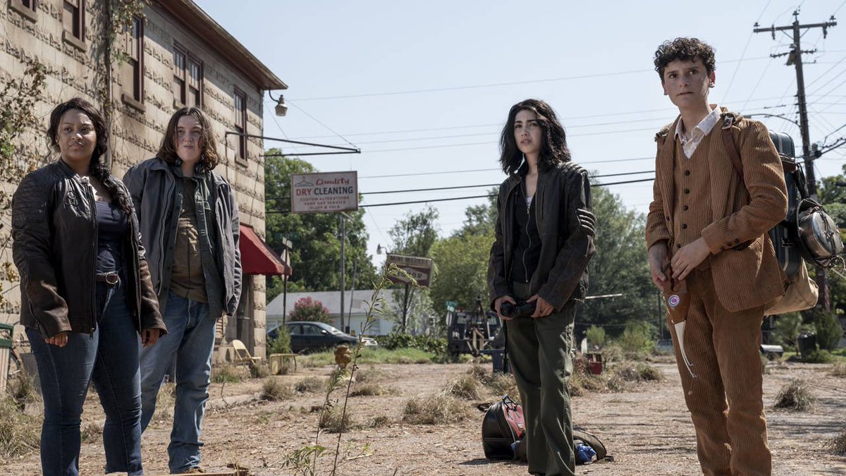MrGrimes10's tweet photo. Malgré que #TWDWorldBeyond soit très mauvais, j’ai hâte de retrouver cette bande d’imbéciles tous les vendredis, c’est terrible... https://t.co/JyOAUszsZb