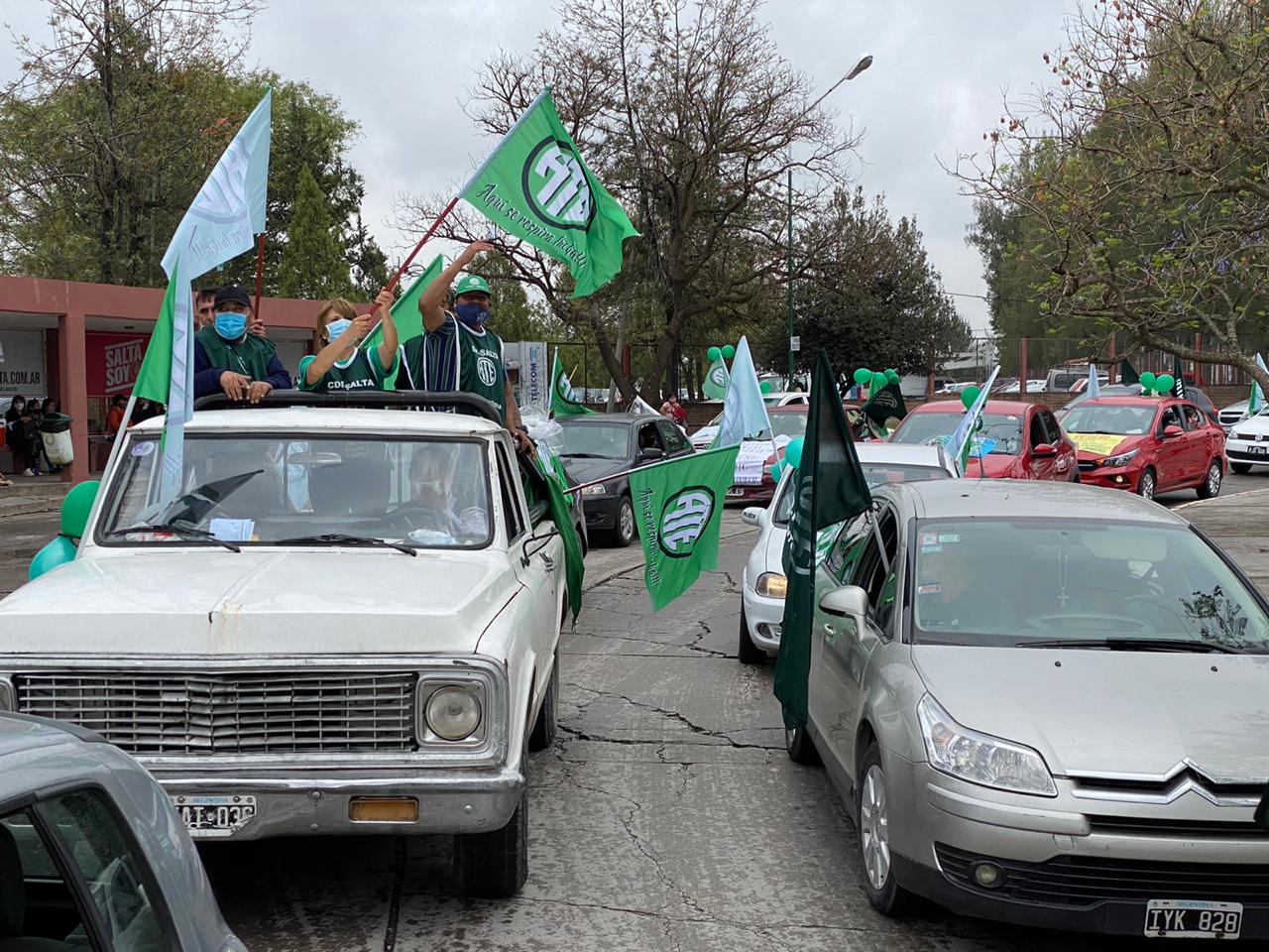 EmolFbtW4AExsQk?format=jpg&name=large