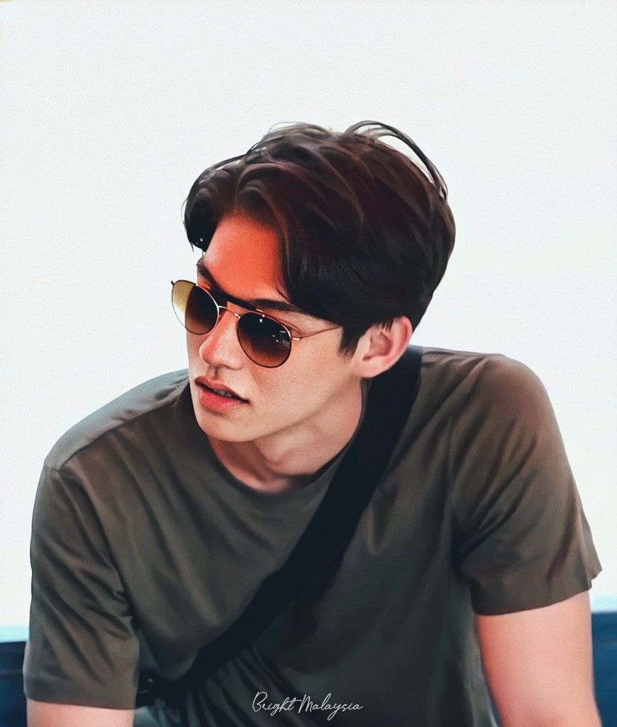 yo yang main rp tele mutualan . dm sj lur 

#roleplayer 
#RoleplayIndonesia 
#rpw 
#roleplayerkpop