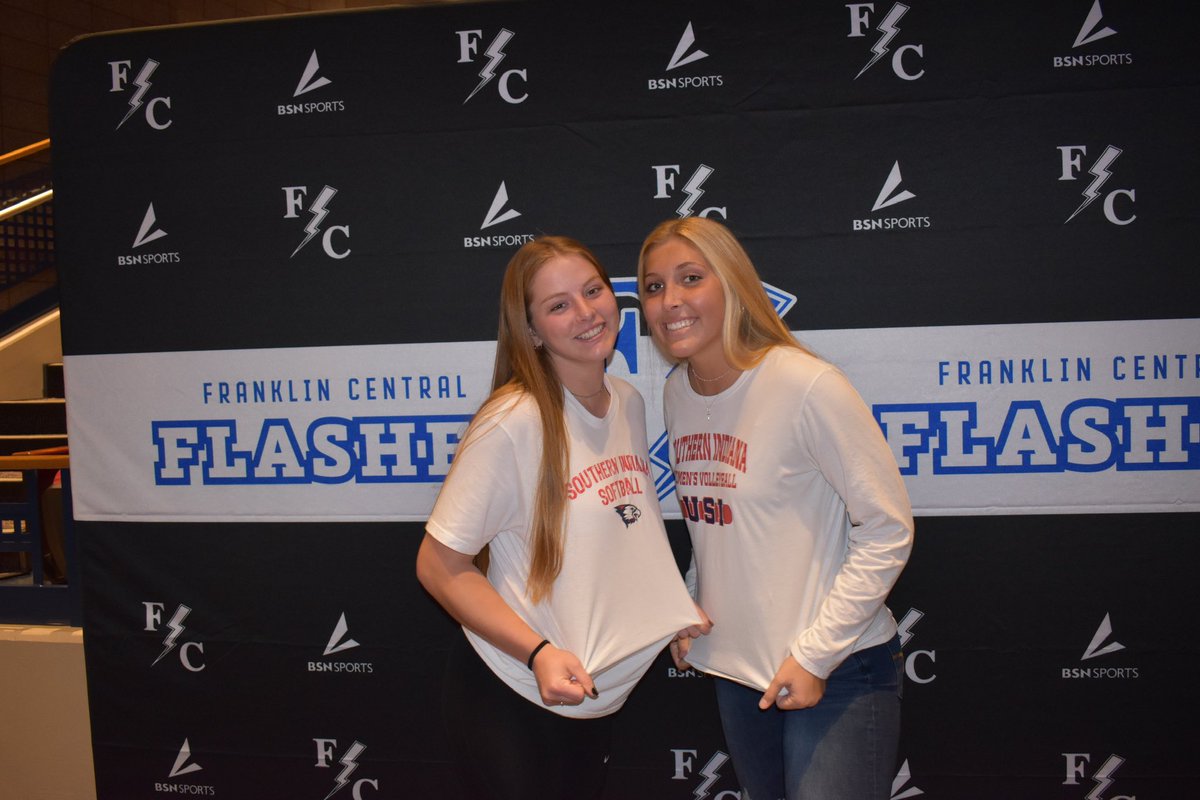 josienew11's tweet photo. Officially a Screagle!! Thank you to everyone who has helped me get to this point in my life. I truly couldn’t have done it without you! @kunkle18 @USISOFTBALL @INMagicGoldBack https://t.co/iiexP7GXim
