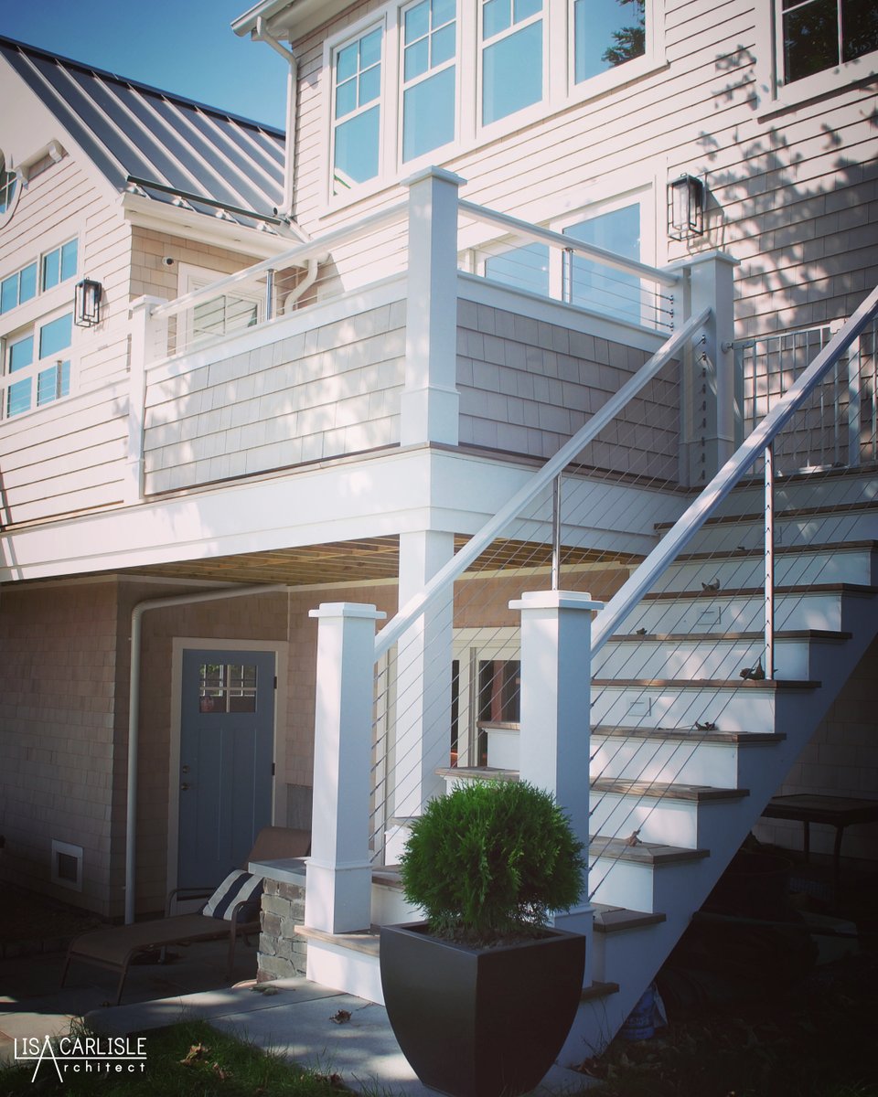 lcarlislearcht's tweet photo. Need a little coastal home inspiration? We've got you covered. ⚓️🌊💙 #CoastalHome #CoastalLiving #RIArchitect #LisaCarlisleArchitect #ShingleStyleArchitecture https://t.co/qbW2JyXRtT