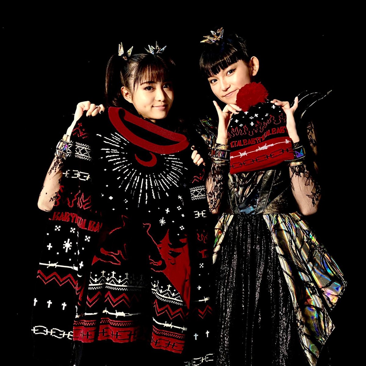 Babymetal Babymetal Holiday Merch Now Available At Uk Store T Co Rmxqczr06q Us Store T Co Gkmt785ohj Babymetal Holiday Uglychristmassweater T Co Lhftwoaxg7
