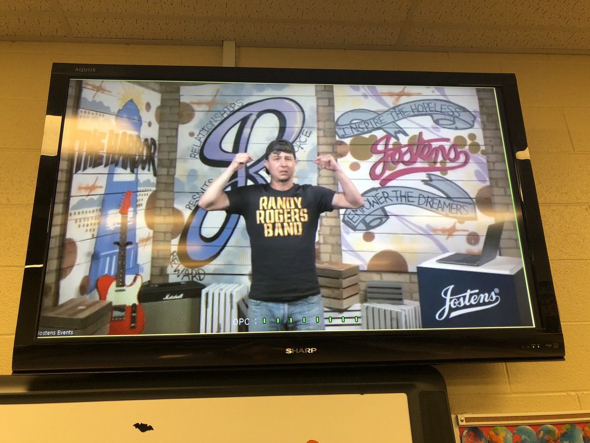 kkingree's tweet photo. Such a great morning at SCHS, we are enjoying this virtual leadership conference!  @J_Renaissance 
@drphilcampbell @ShelbyvilleCHS https://t.co/WLEjLP0IjF