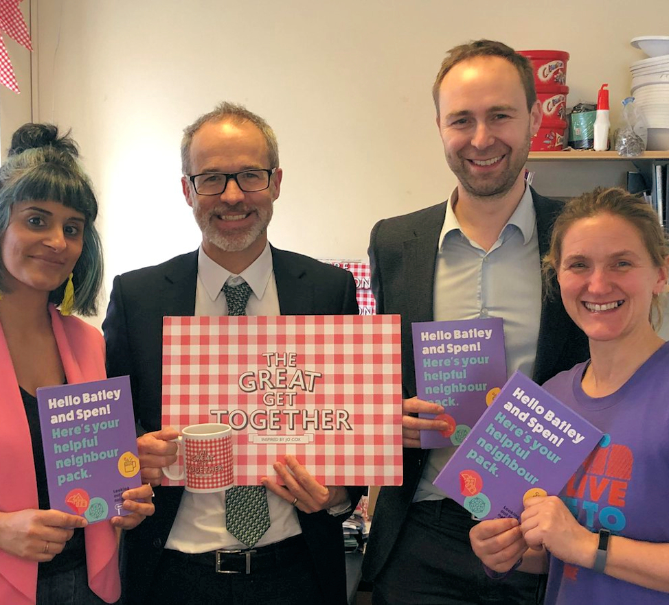 WYpartnership's tweet photo. West Yorkshire and Harrogate Health and Care Partnership’s ‘Looking out for our neighbours’ community campaign has been recognised for its impact on local communities and won a #PRmomentAwards for Public Sector Campaign for the Year: https://t.co/7ydI5SQTLP https://t.co/IAJKhd6x5d