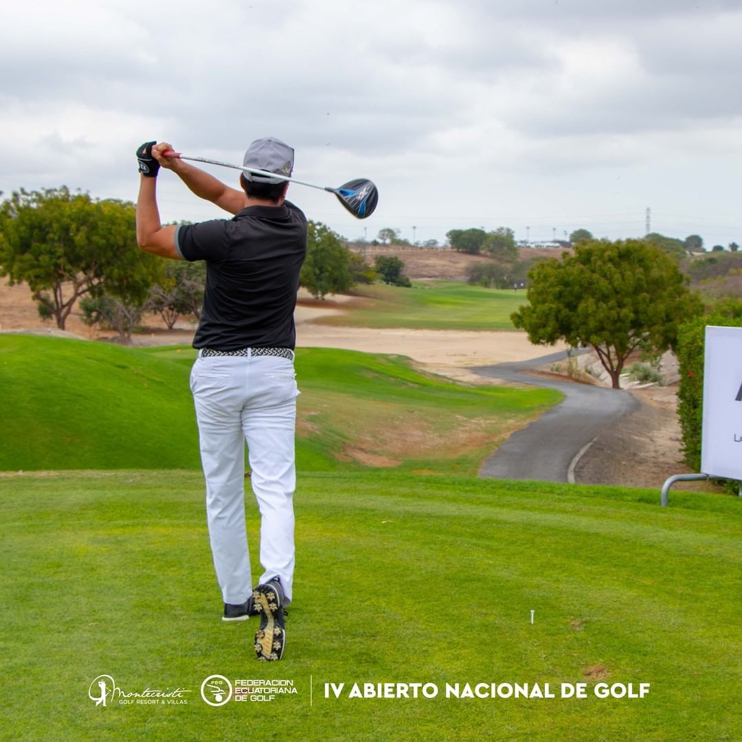 montecristigolf's tweet photo. ¡Golf en Manabí! ⛳🏌🏻
Montecristi Golf Resort &amp; Villas es sede del IV Abierto Nacional de Golf. Te compartimos fotos del primer día de torneo. https://t.co/29AopWRN7N
