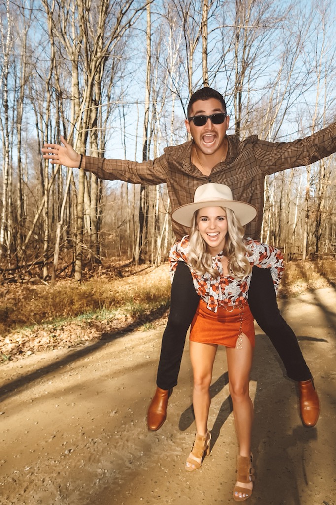 cococalientepod's tweet photo. 🎆 WE ARE BACKKKK 🎆

@nicole_franzel is officially home from the @CBSBigBrother house!! 

💫 Join Nic &amp; Vic as Nicole opens up about what it feels like coming home &amp; how it has been adjusting back to real life. 🥰 Plus...we have WEDDING UPDATES!! 💍🔔👰🏼🤵

#BigBrother #bb22 https://t.co/a7UgwlPeUQ