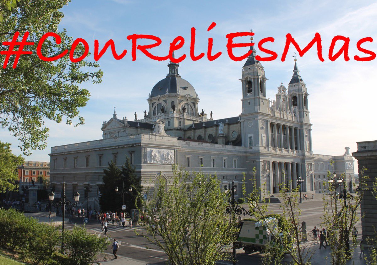 ampingibvm's tweet photo. La clase de Religión Ayuda a reflexionar para encontrar un sentido, un acercamiento a los demás; pensando en la construcción de un mundo mejor. #ConReliEsMas https://t.co/W55ovcg6SM