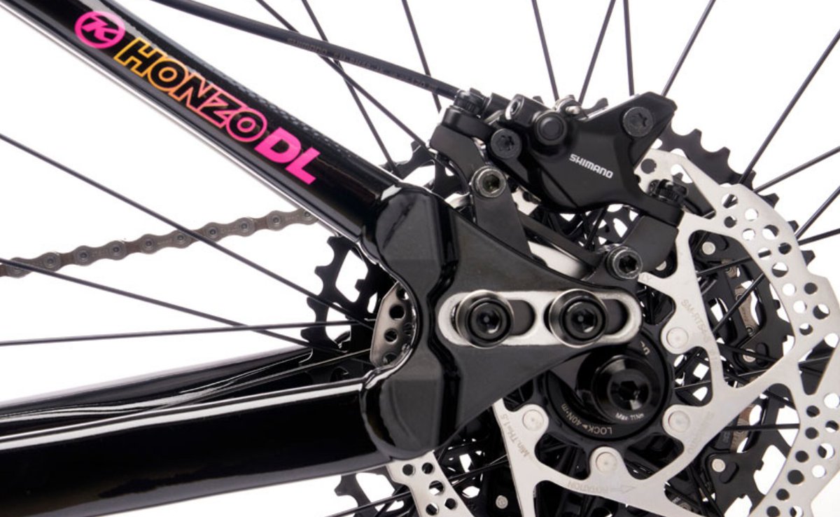 Talk about a gnarly bike.
We've got this Kona Honzo DL in medium, and it would be a sweet bike to continue to build on and customize. 

#CentralDistrictCyclery #GrandRapidsMTBshop #CentralService #WeOnlySellFunBikes #KonaHonzoDL