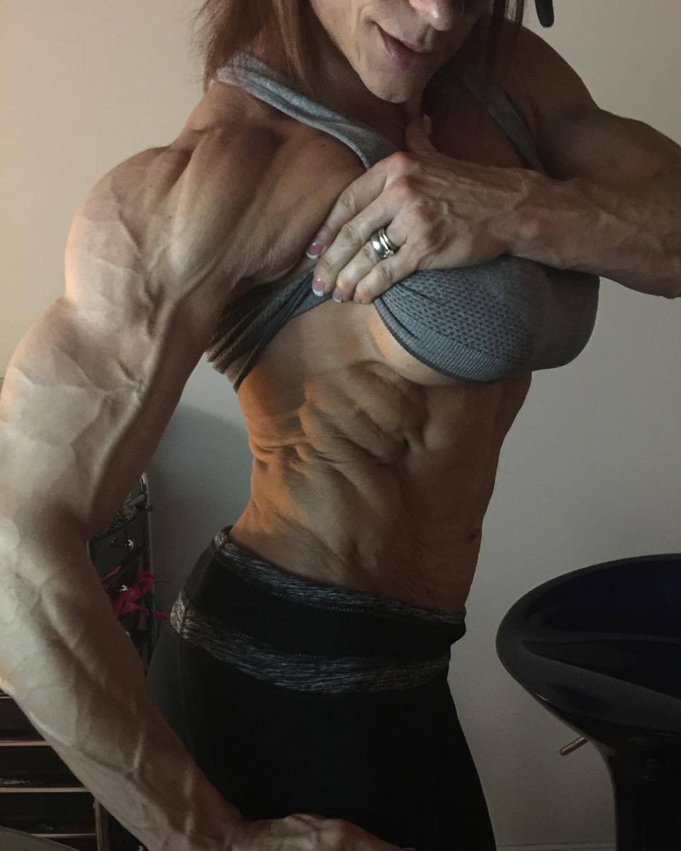 masterfbb's tweet image. Big, strong, ripped &amp;amp; mature
45 years old fbb
All posts about Tracy here masterfbb.com/tracy-weller/