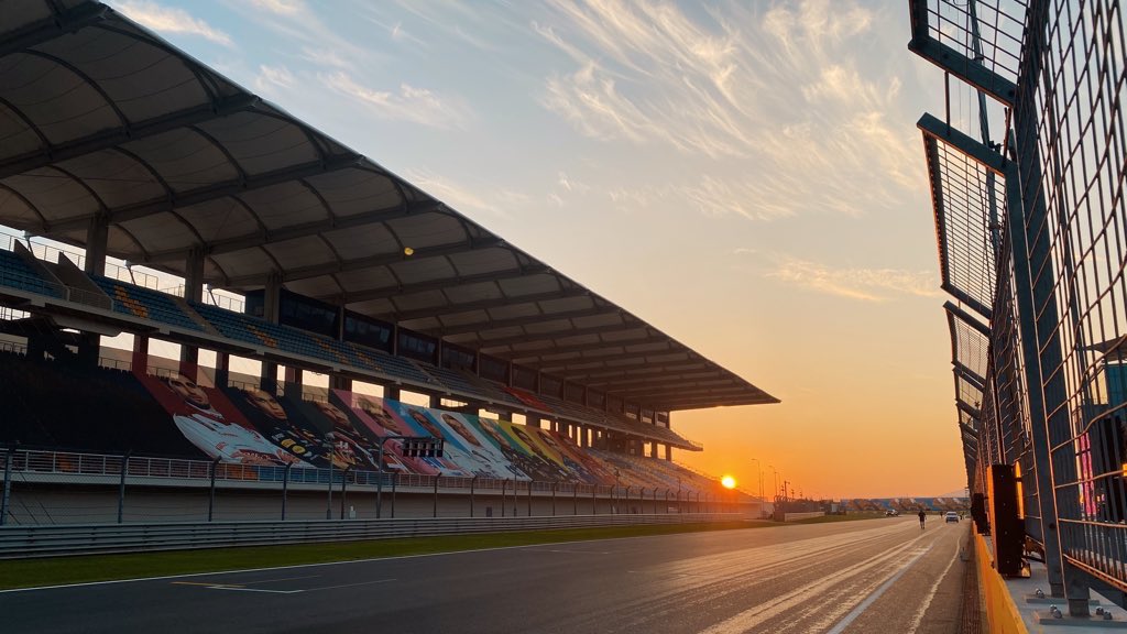 Sunset @ Istanbul Park. 🌇 

#TurkishGP 🇹🇷