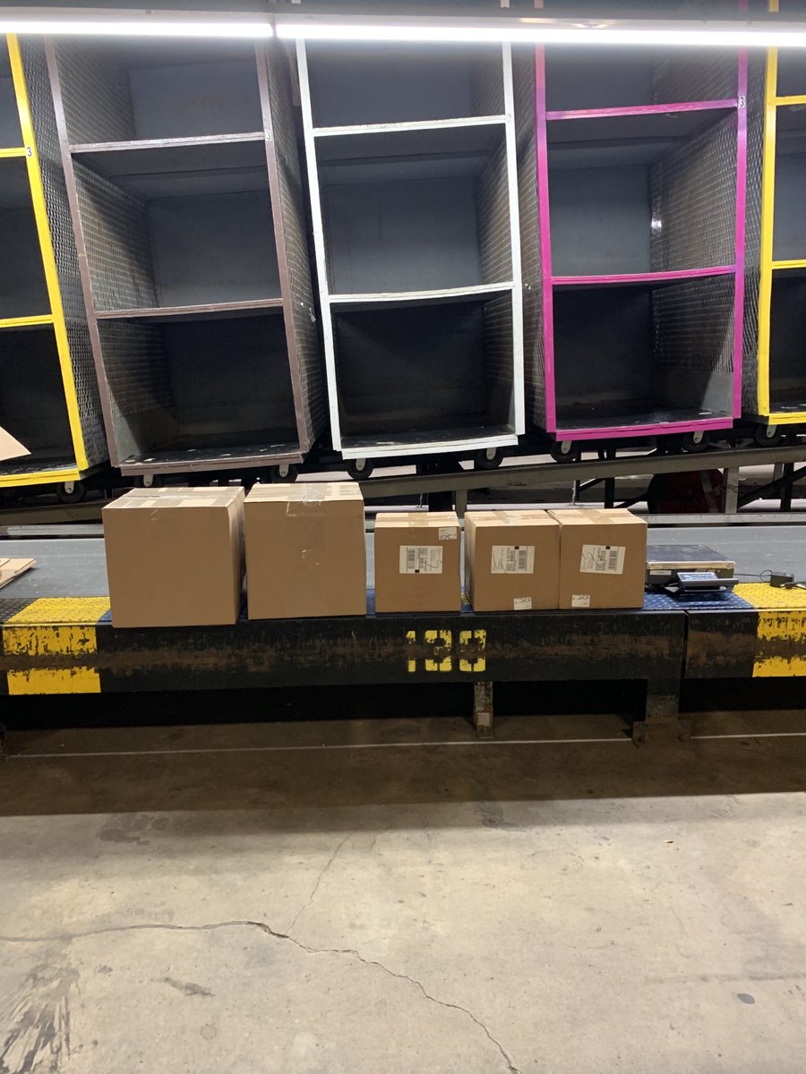 Operation gratitude! 140 pounds of left over Halloween candy is headed to our troops. Thank you to everyone who participated. ⁦<a href="/IllinoisLgbt/">Central Plains LGBT & Allies BRG</a>⁩ ⁦<a href="/CP_UPSers/">Central Plains</a>⁩ ⁦<a href="/ExperienceUPS/">Experience UPS</a>⁩ ⁦<a href="/chelsea224/">Chelsea Allison</a>⁩