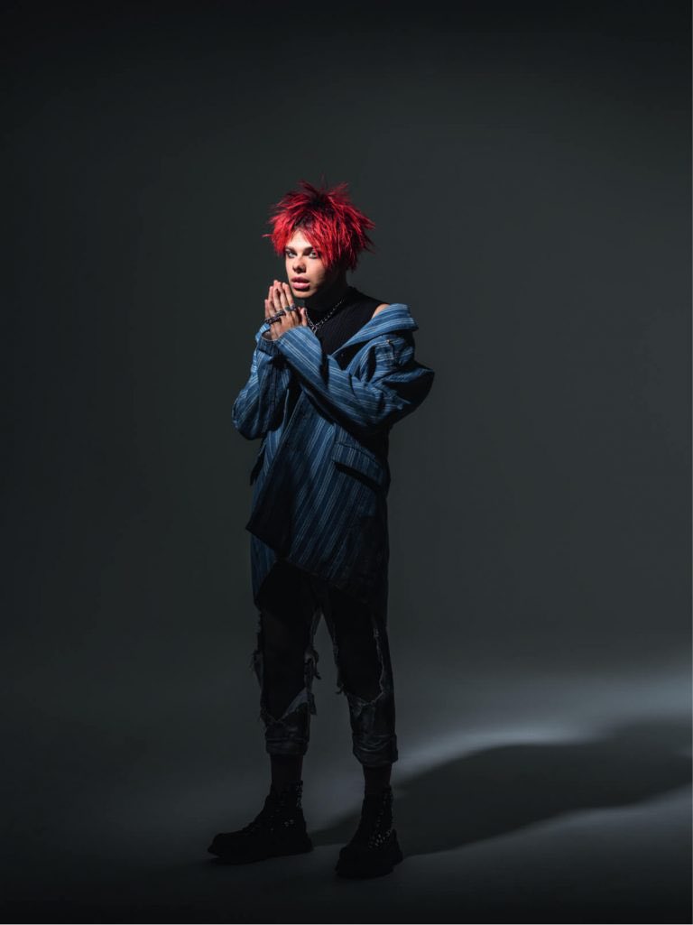 YUNGBLUD France tweet media