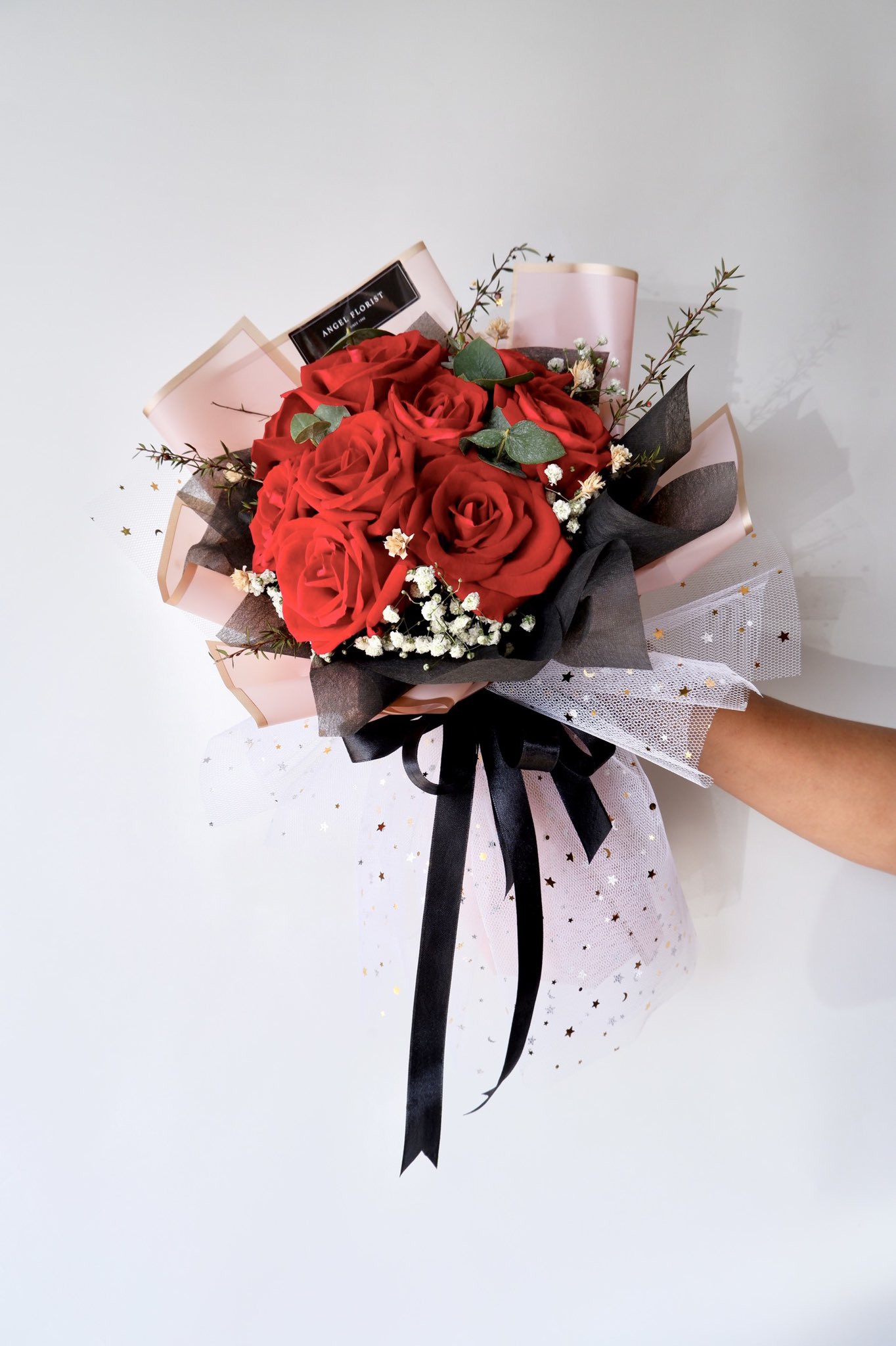 Angel Florists Gift Centre Twitter இல உள ள ர 回家的路上带上一束花 往往胜过一个吻 韩式花束korea Style Bouquet Rm 180 本地玫瑰local Rose