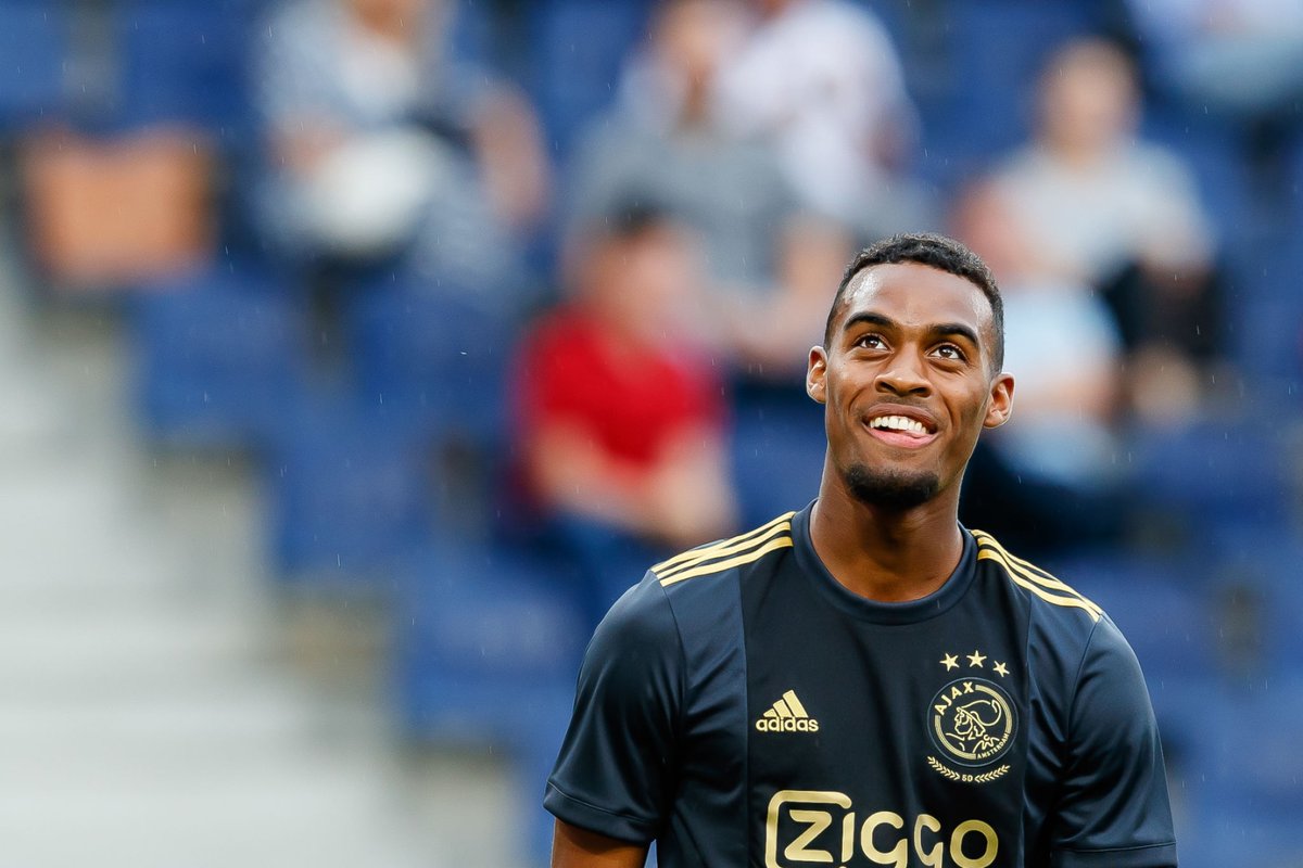 First up, players to replace Pogba.Our picks: Gravenberch Camavinga Renato Sanches 