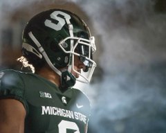 Zivotopis Zlucnik Loupez Michigan State Throwback Jersey Football Vybuch Vikend Hostinsky