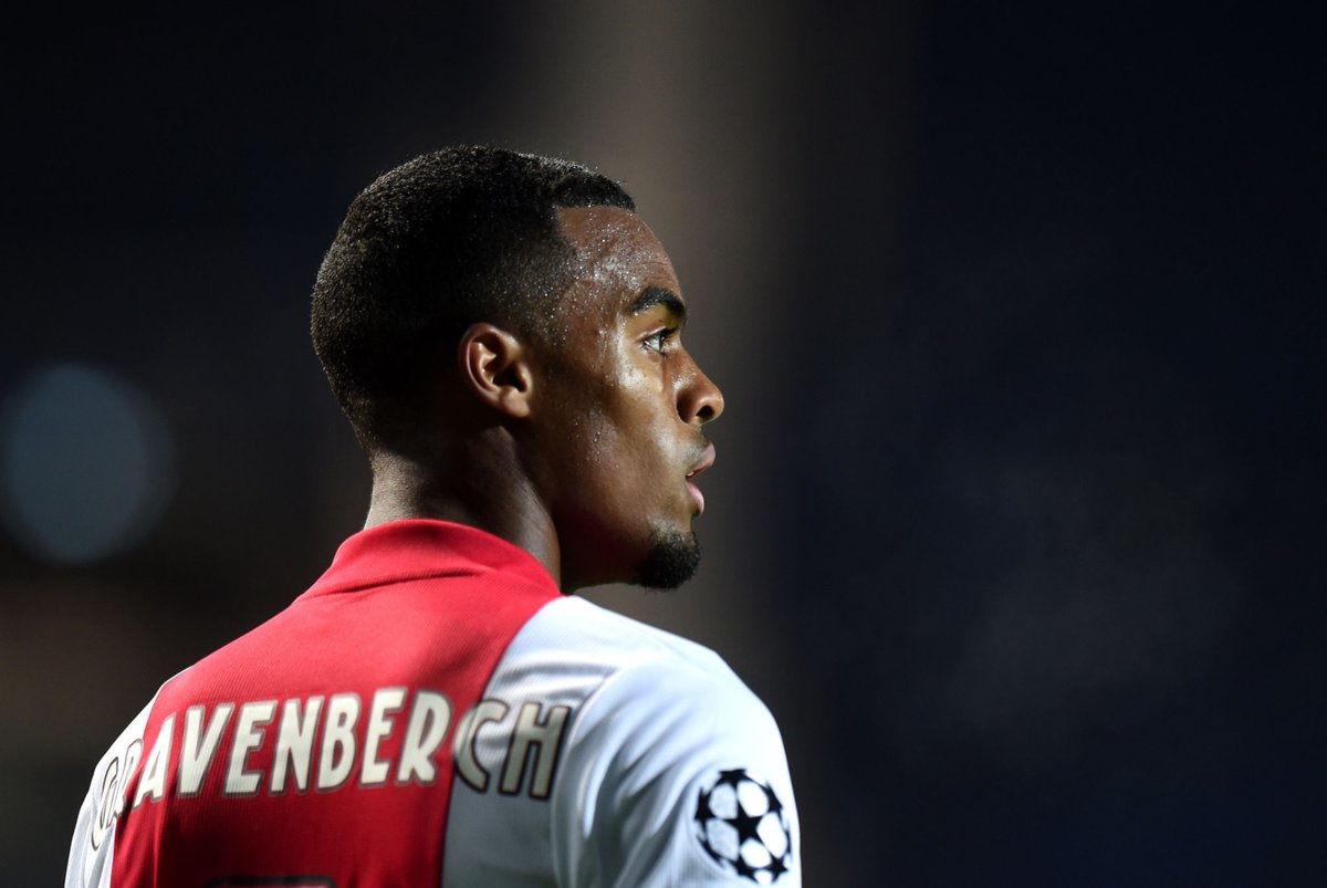 ℝ𝕪𝕒𝕟 𝔾𝕣𝕒𝕧𝕖𝕟𝕓𝕖𝕣𝕔𝕙 - 𝔸𝕛𝕒𝕩 - 𝟙𝟠 First is the most outlandish choice out of the bunch. One of the most talented teenagers in Europe, Gravenberch has mostly been used as a left center-mid in a 4-3-3 this season and even earned a call up to the national team.