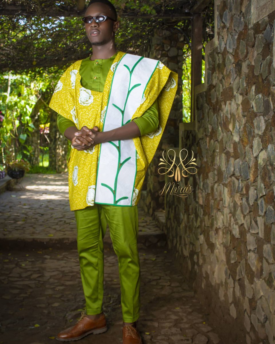 drizilik's tweet image. I'll give you the best of my time 
Be rest assured am not sleeping when I say I'll be with you for the rest of time.

Styles by Mira's designs 

#fashion
#shukubly 
#krio
#wastetime