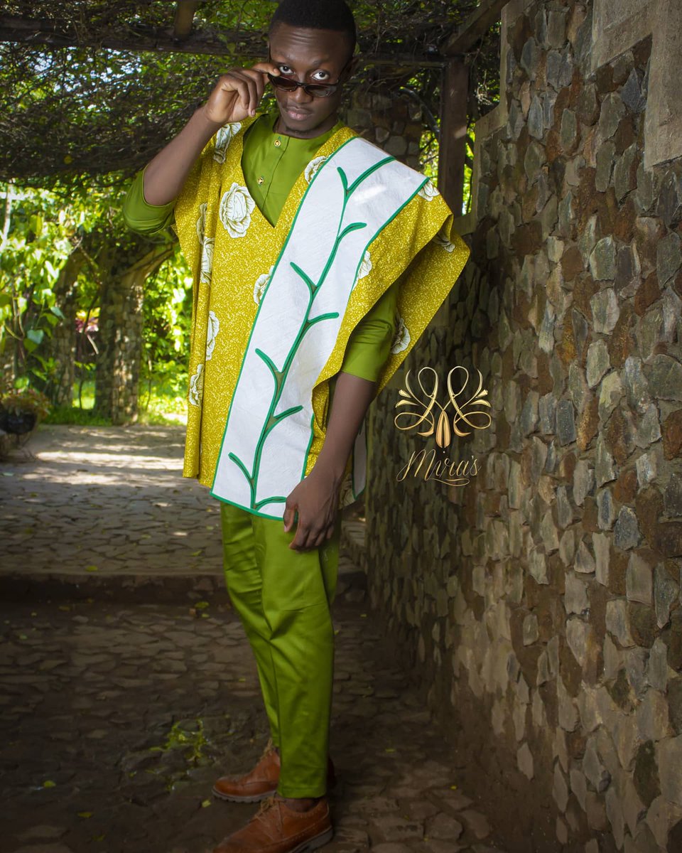 drizilik's tweet image. I'll give you the best of my time 
Be rest assured am not sleeping when I say I'll be with you for the rest of time.

Styles by Mira's designs 

#fashion
#shukubly 
#krio
#wastetime