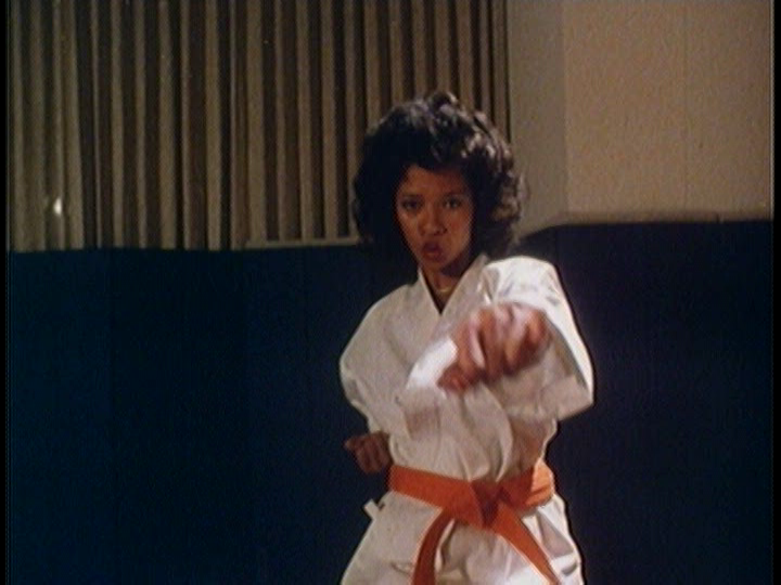 ladyloverbrotha's tweet photo. FEMALE ATHLETES (VXP 1979)
#AnnetteHaven needs to convince her boss/lover #PaulThomas that she can save his men's sport magazine with female stories. Inspired she is by #DesireeCousteau #JohnHolmes & #DorothyLemay. #LeonGucci's film ends with a big orgy. For losers or winners ?🤔 https://t.co/0kcwQqtvqj