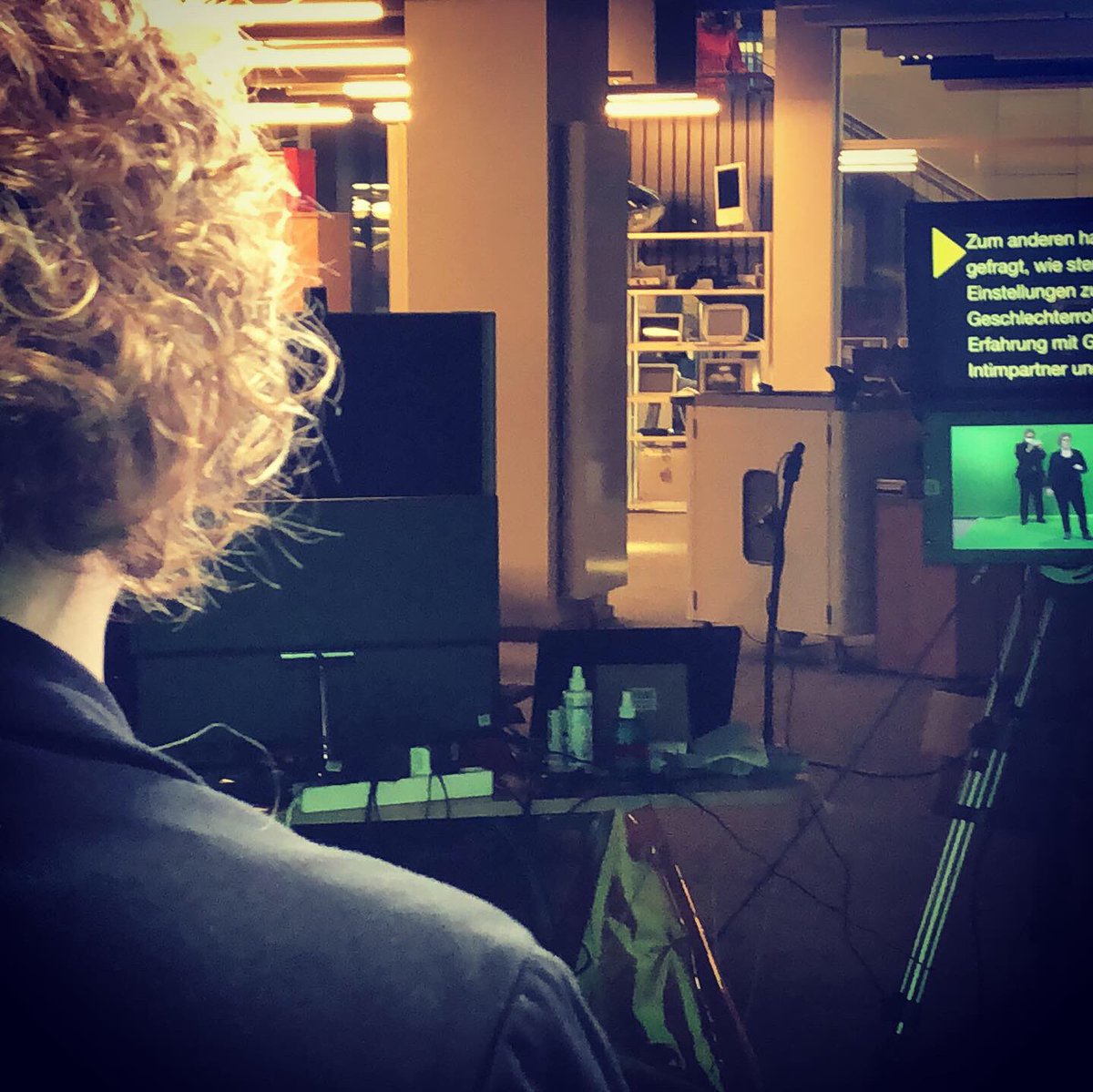 foreverBcurious's tweet photo. 🎬 Recording for the @luxembourgmega MEGA Webtalks 💻 at the @uni.lu 

Watch my webtalk, presenting new research from different collaboration studies we conducted in Luxembourg and across the world. 🇱🇺 🌍 1/2 https://t.co/JRRy8e68jN
