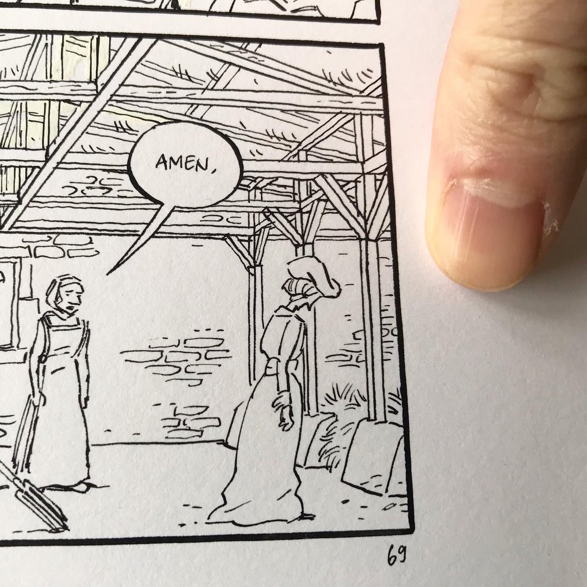 singeonwaters's tweet photo. Quelques gros plans des pages de ces derniers jours avec mon pouce pour l’échelle #echelle1 #sorcières #julietteihler #singeon https://t.co/AZvKc8MeLi